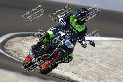 media/Sep-21-2025-TrackDaz (Sun) [[277c75b276]]/C Group/1240pm (Turn 2)/